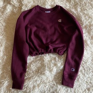 REWORKED CHAMPION CROPPED CREWNECK